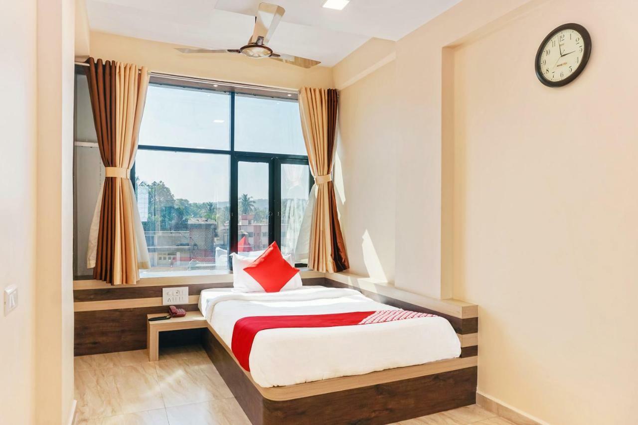 Ratnāgiri Oyo 29634 Hotel Navalai Pride מראה חיצוני תמונה